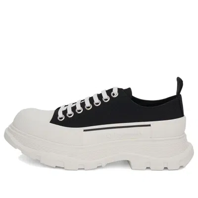 Alexander Mcqueen Tread Slick Lace Up 'black White'