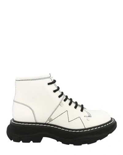 Alexander Mcqueen Tread Slick Lace Up Boot Woman Ankle Boots White Size 8 Calfskin