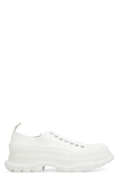 Alexander Mcqueen Tread Slick Low-top Sneakers In White