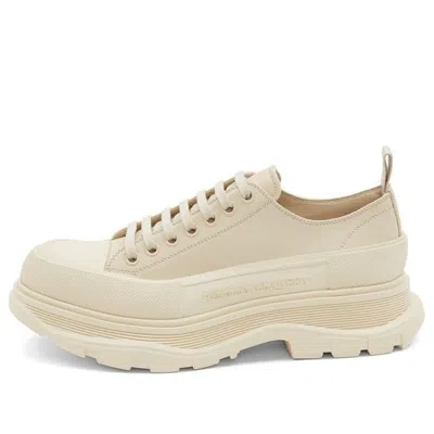 Alexander Mcqueen Tread Slick Low Lace Up 'beige' In White