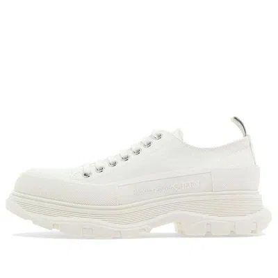 Alexander Mcqueen Tread Slick Low Lace Up Shoes 'white'