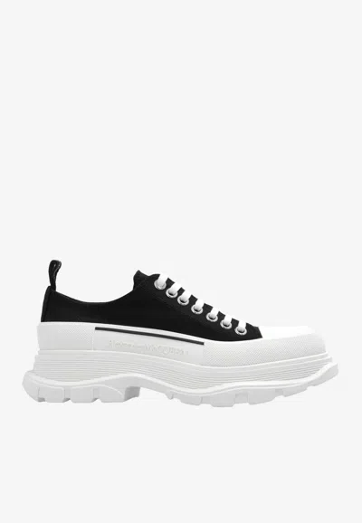 Alexander Mcqueen Tread Slick Platform Sneakers In Black