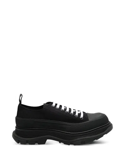 Alexander Mcqueen Tread Slick Sneakers In Black
