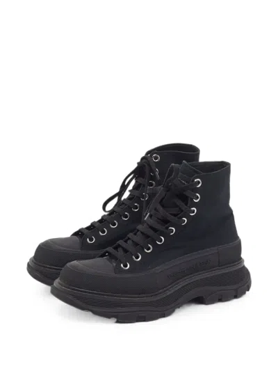 Pre-owned Alexander Mcqueen Tread Slick Sneakers In Black