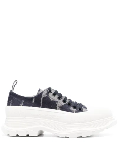 Alexander Mcqueen Tread Slick Sneakers In Blau