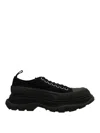 Alexander Mcqueen Tread Slick Sneakers In Negro