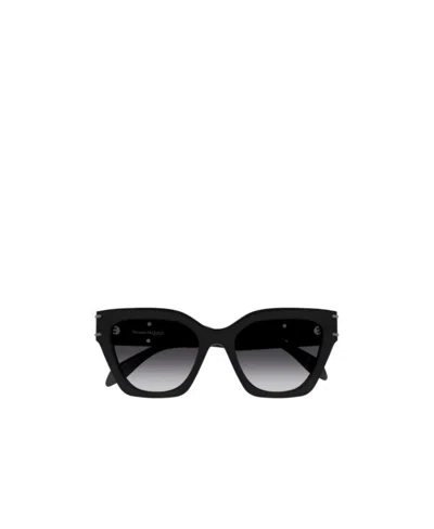Alexander Mcqueen Two-tone Cat-eye Sunglasses In Black