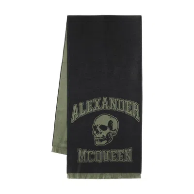 Alexander Mcqueen Varsity Skull Logo Scarf In Black