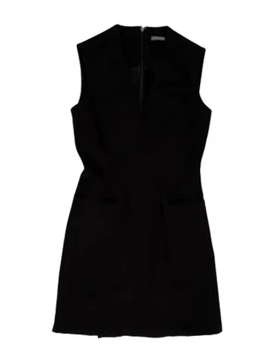Pre-owned Alexander Mcqueen Virgin Wool Knee-length Dress In Black