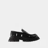 Alexander Mcqueen Wander Ankle Boots In Black