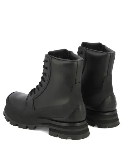 Alexander Mcqueen Wander Ankle Boots In Black
