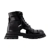 Alexander Mcqueen Wander Ankle Boots In Black