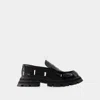 Alexander Mcqueen Flat Shoes In Black