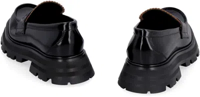 Alexander Mcqueen Wander Leather Loafers In Black
