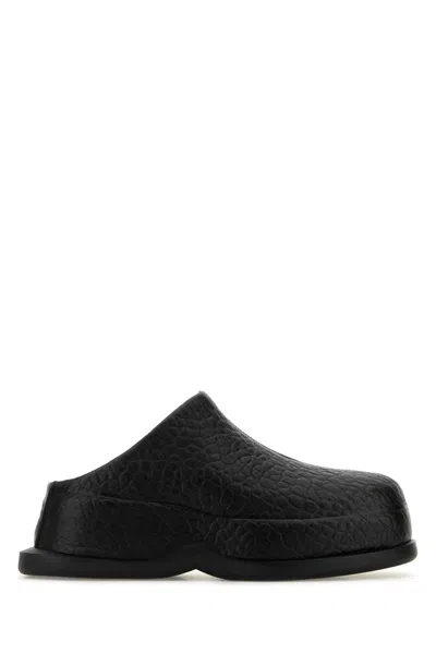 Alexander Mcqueen Wave Leather Platform Slippers In Black