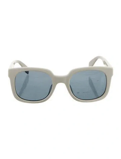 Pre-owned Alexander Mcqueen Wayfarer Tinted Sunglasses In White