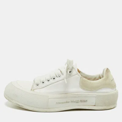 Pre-owned Alexander Mcqueen White Canvas And Rubber Tread Slick Sneakers Size 40