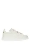 Alexander Mcqueen Oversized Sne In White