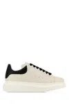 Alexander Mcqueen White Sneakers With Logo On The Tongue And Logo Lettering On The Rear In Leather W