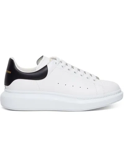 ALEXANDER MCQUEEN ALEXANDER MCQUEEN WHITE OVERSIZED LEATHER SNEAKERS