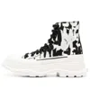 Alexander Mcqueen (wmns)  Mcqueen Graffiti Tread Slick Boots 'white Black'