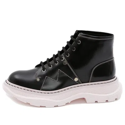 Alexander Mcqueen (wmns)  Tread Lace-up Boot 'black Pink'