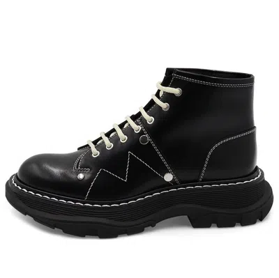 Alexander Mcqueen (wmns)  Tread Lace Up Boot 'black Silver'