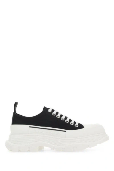 ALEXANDER MCQUEEN ALEXANDER MCQUEEN WOMAN BLACK CANVAS TREAD SLICK SNEAKERS