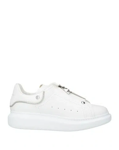 Alexander Mcqueen Oversized Zip-up Sneakers In White