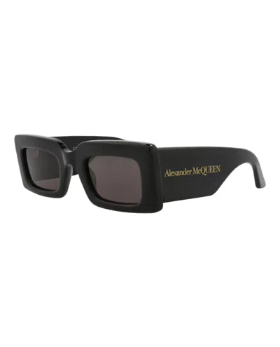 Pre-owned Alexander Mcqueen Women's  Squareframe Recycled Acetate Sunglasses In Black Black Grey (am0433s/30014