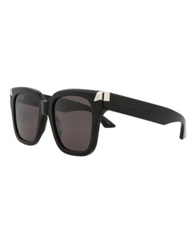 Pre-owned Alexander Mcqueen Women's  Squareframe Recycled Acetate Sunglasses In Black Black Grey (am0440s/30015