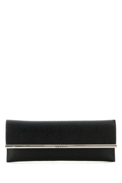 ALEXANDER MCQUEEN ALEXANDER MCQUEEN WOMEN BLACK LEATHER CROSS B-LONG CLUTCH