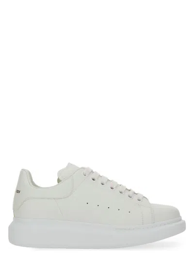 ALEXANDER MCQUEEN WOMEN'S OVERSIZED SNEAKER