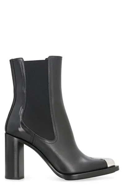 ALEXANDER MCQUEEN WOMEN'S PUNK LEATHER CHELSEA BOOTS