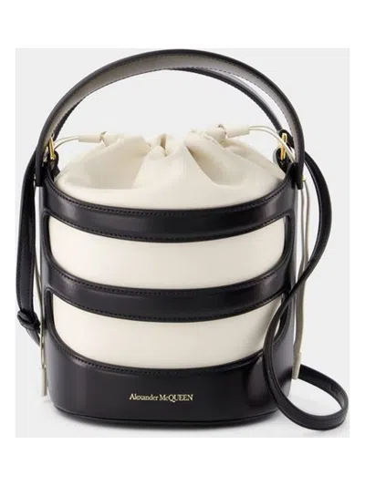ALEXANDER MCQUEEN WOMEN'S RISE BUCKET BAG