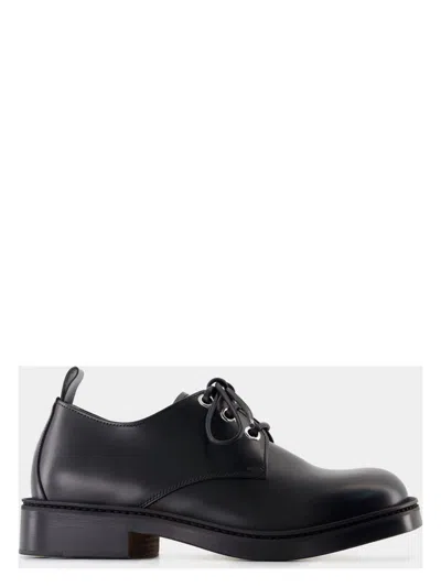 Alexander Mcqueen Women's Shoe S.leather In Black