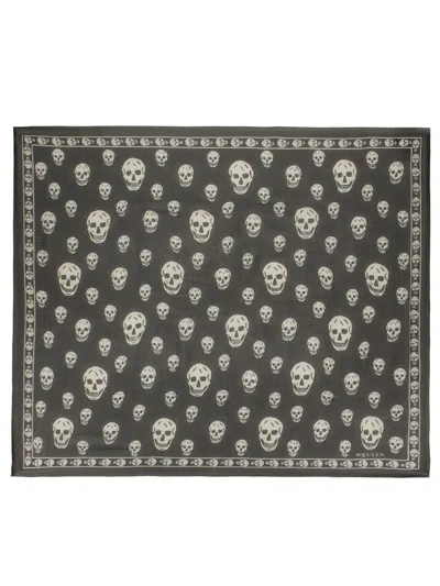 Alexander Mcqueen Mcqueen Skull Print Wool Fringe Scarf In Black