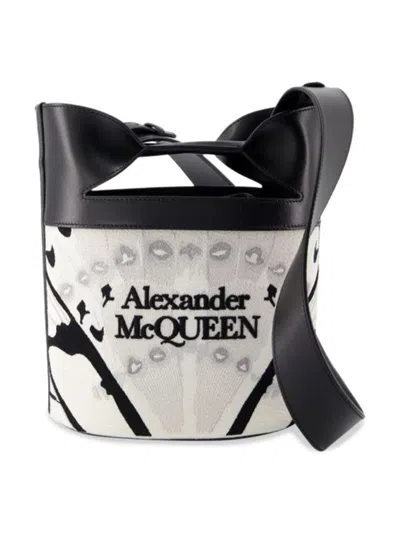 ALEXANDER MCQUEEN MCQUEEN WOMEN'S BOW LEATHER CROSSBODY BUCKET BAG
