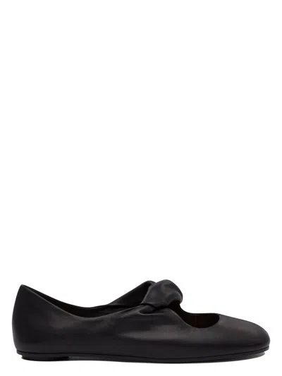 ALEXANDER MCQUEEN WOMEN'S TWIST DETAILING BALLET FLATS