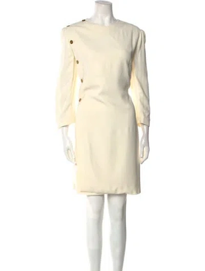 Pre-owned Alexander Mcqueen Wool Knee-length Dress In Neutral