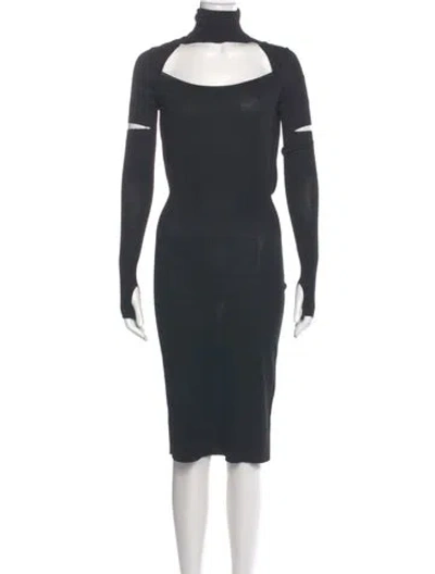 Pre-owned Alexander Mcqueen Wool Midi Length Dress In Black