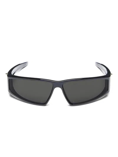 Alexander Mcqueen Wrap Sunglasses In Black/smoke