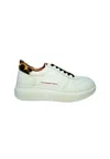 Alexander Smith Women's Shoes  Sneakers Cambridge Woman, White Sand In White