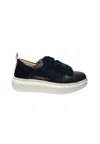 Alexander Smith Women's Shoes  Wembley Woman-black In Black