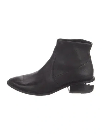 Pre-owned Alexander Wang Leather Boots In Black