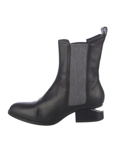 Pre-owned Alexander Wang Leather Chelsea Boots In Black