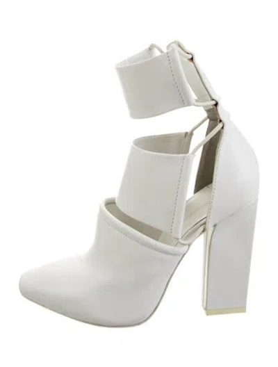 Pre-owned Alexander Wang Leather Cutout Accent D'orsay Pumps In White