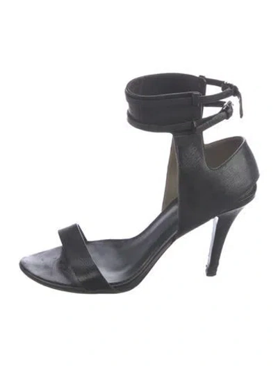 Pre-owned Alexander Wang Leather Sandals In Black