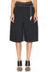 Alexander Wang Prestyled Pleated Shorts With Chain Belt In Black