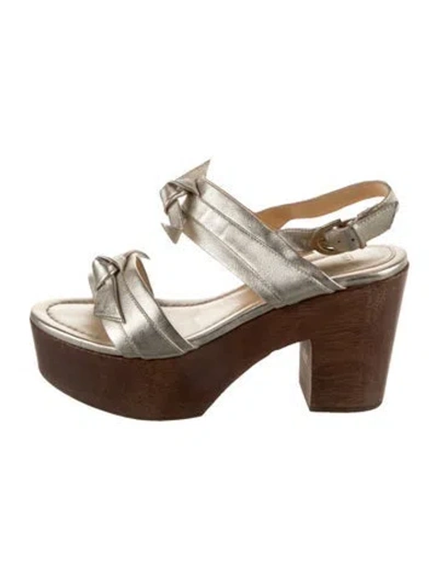 Pre-owned Alexandre Birman Leather Bow Accents Sandals In Gold/metallic